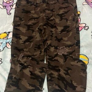 Lane Bryant camo pants size 14 in good condition